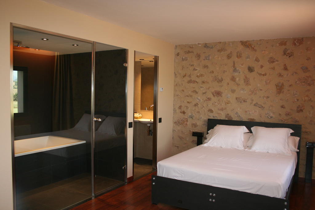 Hotel Mas Oliveres Pla De Palau Llers Kültér fotó
